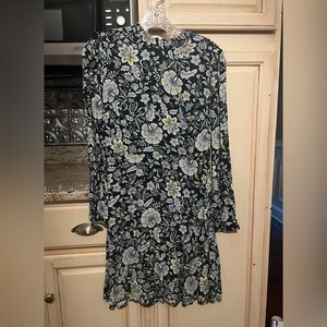 Loft dress. 2 petite. 35 inches long.